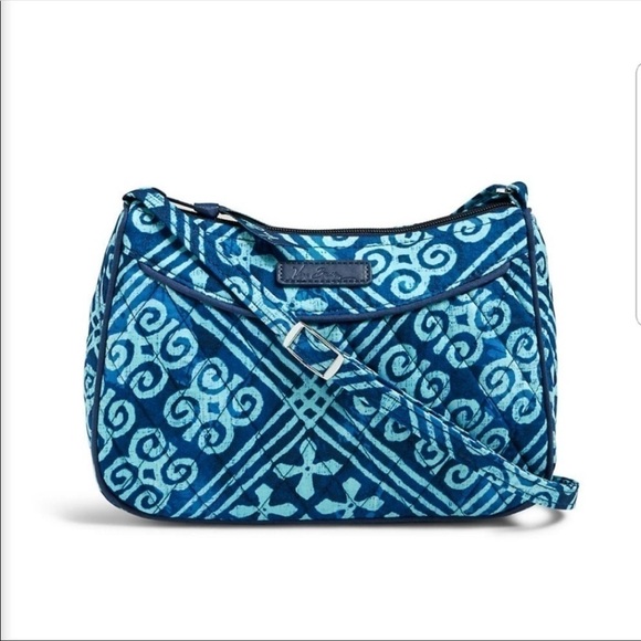 Vera Bradley Handbags - NWT Vera Bradley Crossbody